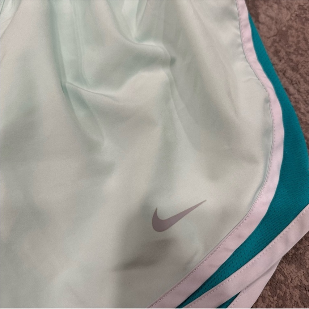 Nike Dri Fit Light Blue Shorts XS - Picture 4 of 7